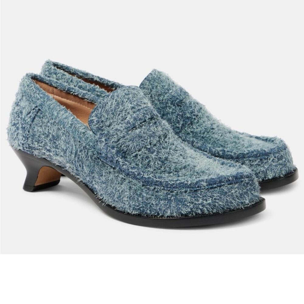 Loewe Tierra Kitten Heel Loafer Textured Leather Sz 40 PRISTINE in Box(9 - 9.5)